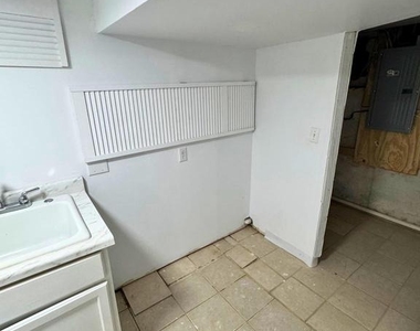 548 Radnor Avenue - Photo Thumbnail 39
