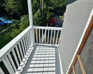 548 Radnor Avenue - Photo Thumbnail 26