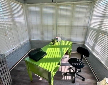 548 Radnor Avenue - Photo Thumbnail 13
