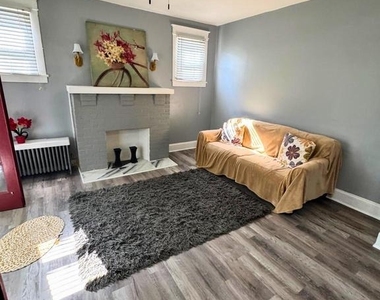 548 Radnor Avenue - Photo Thumbnail 11