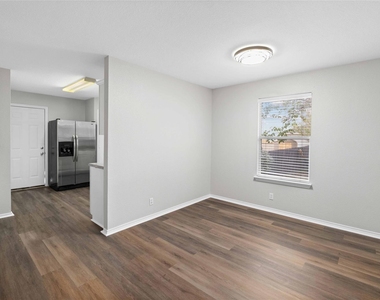 112 Ames Cv - Photo Thumbnail 5