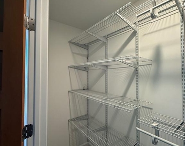 4007 Bateman Avenue - Photo Thumbnail 9