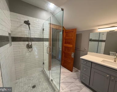 4007 Bateman Avenue - Photo Thumbnail 13