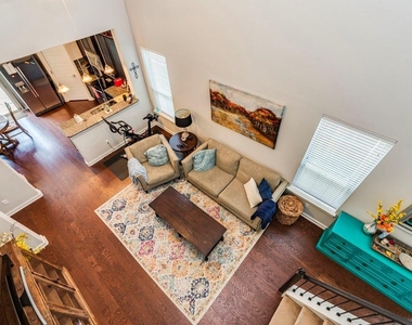 16101 Mcaloon Way - Photo Thumbnail 4