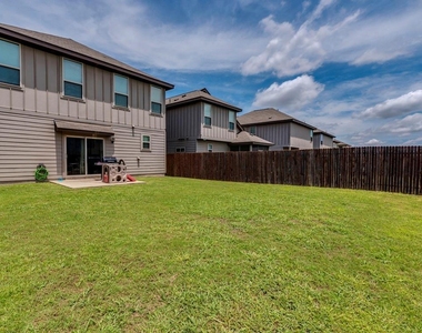 16101 Mcaloon Way - Photo Thumbnail 21
