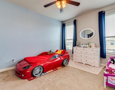 16101 Mcaloon Way - Photo Thumbnail 16