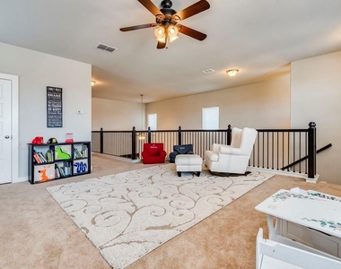16101 Mcaloon Way - Photo Thumbnail 13