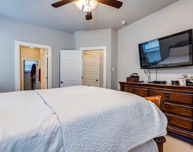 16101 Mcaloon Way - Photo Thumbnail 10