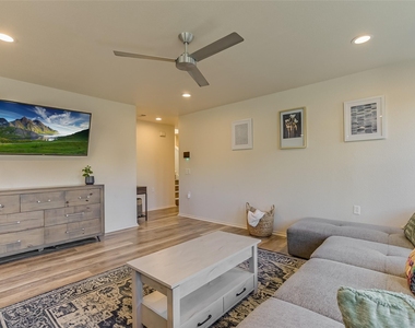 5516 Rayburn Ln - Photo Thumbnail 3