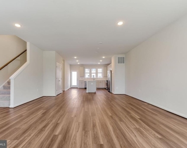 3336 Cormorant Drive - Photo Thumbnail 1