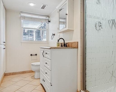 510 Retford Drive - Photo Thumbnail 27