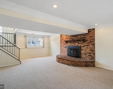 510 Retford Drive - Photo Thumbnail 21