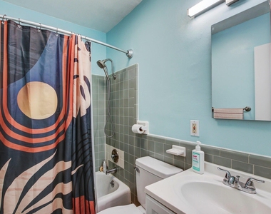 803 W 28th St - Photo Thumbnail 15