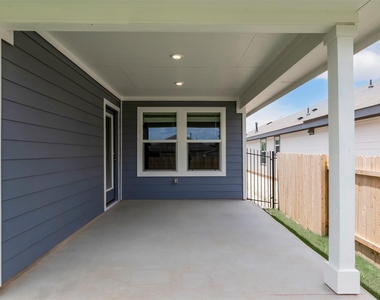 4905 Hazelnut Ln - Photo Thumbnail 32