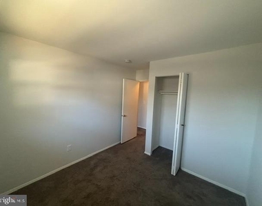 7997 Nolcrest Road - Photo Thumbnail 12