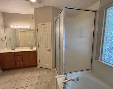 14629 Staked Plains Loop - Photo Thumbnail 10