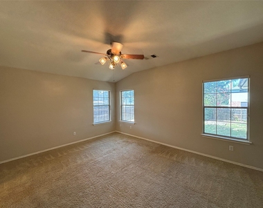 14629 Staked Plains Loop - Photo Thumbnail 8