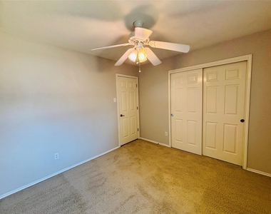 14629 Staked Plains Loop - Photo Thumbnail 15
