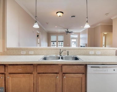12001 Old Vine Boulevard - Photo Thumbnail 6