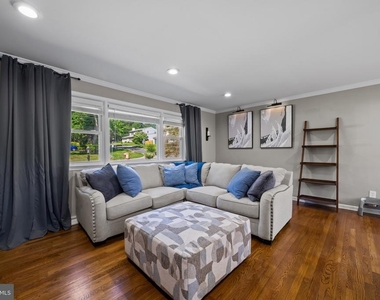 1216 Haines Avenue - Photo Thumbnail 1