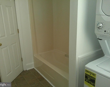 502 7th Street - Photo Thumbnail 5