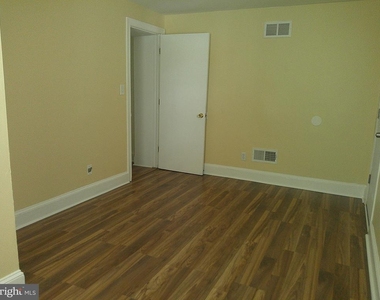 502 7th Street - Photo Thumbnail 9
