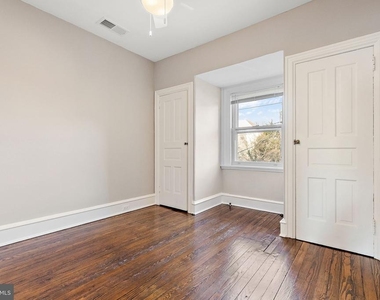 1614 N Broom Street - Photo Thumbnail 7