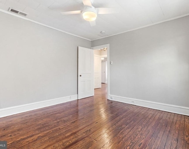 1614 N Broom Street - Photo Thumbnail 6