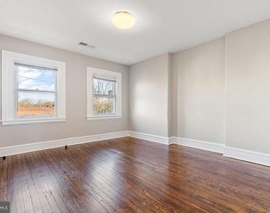 1614 N Broom Street - Photo Thumbnail 3
