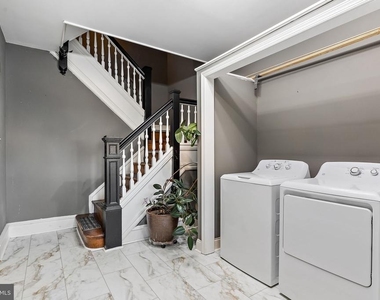 1614 N Broom Street - Photo Thumbnail 9