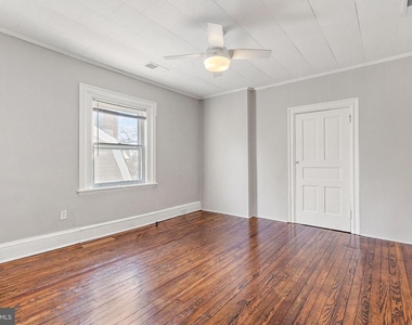 1614 N Broom Street - Photo Thumbnail 5