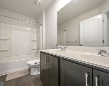 387 Mardella Drive - Photo Thumbnail 18
