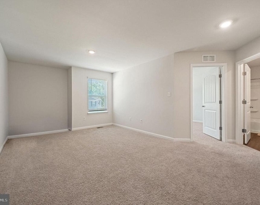 387 Mardella Drive - Photo Thumbnail 14