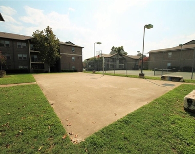 12166 Metric Blvd - Photo Thumbnail 18