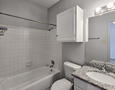 12166 Metric Blvd - Photo Thumbnail 10