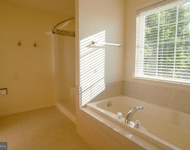 151 Redstone Court - Photo Thumbnail 21