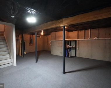 151 Redstone Court - Photo Thumbnail 33