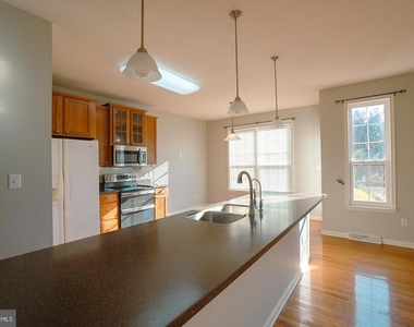 151 Redstone Court - Photo Thumbnail 13