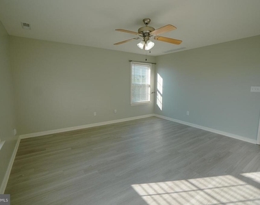 151 Redstone Court - Photo Thumbnail 18