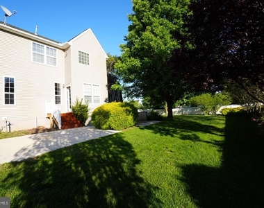 151 Redstone Court - Photo Thumbnail 37