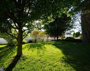 151 Redstone Court - Photo Thumbnail 4