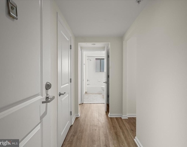 1225 13th Street Nw - Photo Thumbnail 3