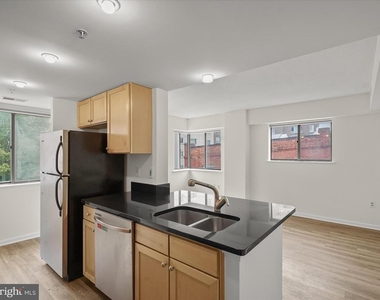 1225 13th Street Nw - Photo Thumbnail 6