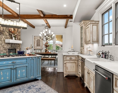 7324a Vista Mountain Dr - Photo Thumbnail 10