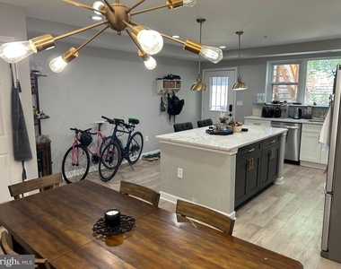 1932 3rd Street Ne - Photo Thumbnail 6
