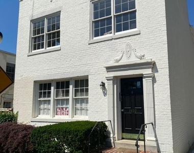 1410 26th Street Nw - Photo Thumbnail 2