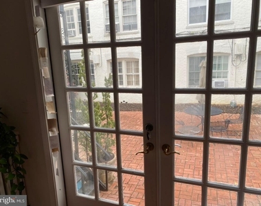1410 26th Street Nw - Photo Thumbnail 4