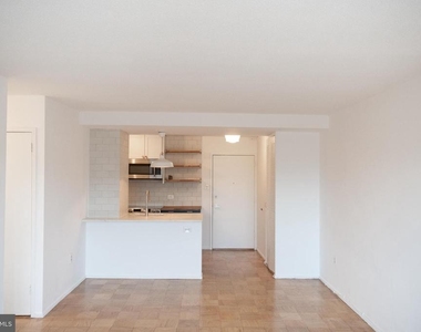 1301 Delaware Ave Sw - Photo Thumbnail 15