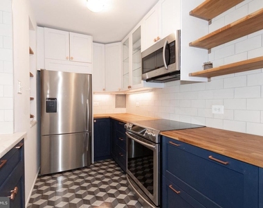 1301 Delaware Ave Sw - Photo Thumbnail 6