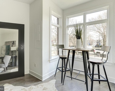 1220 Potomac Avenue Se - Photo Thumbnail 4